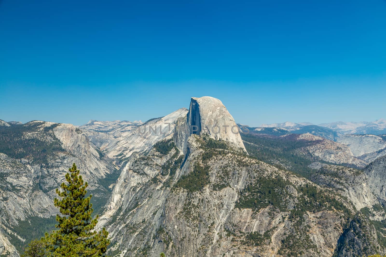 Half Dome Yosemite by adifferentbrian