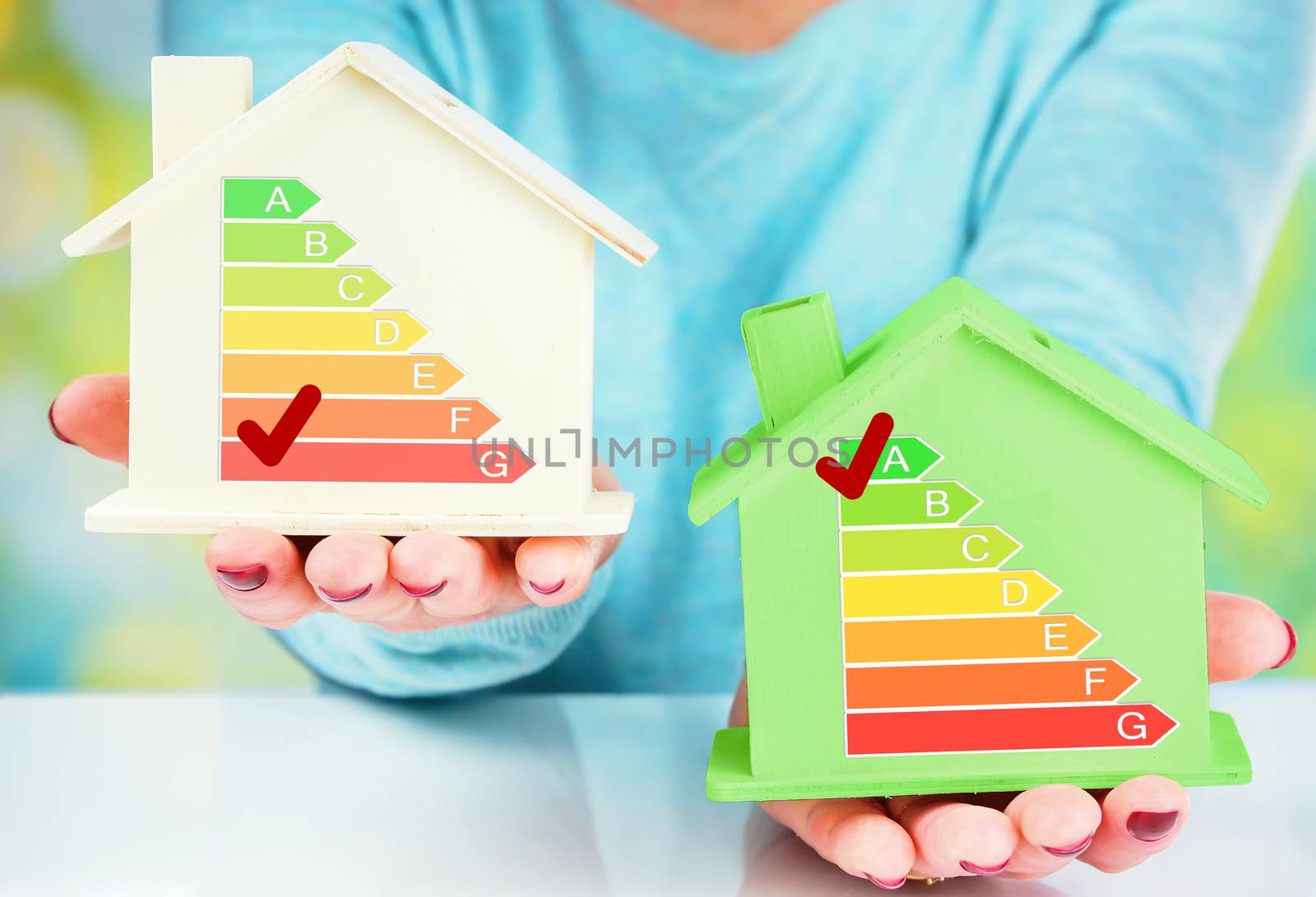 concept comparison between normal house and low consumption house with energy efficiency rating