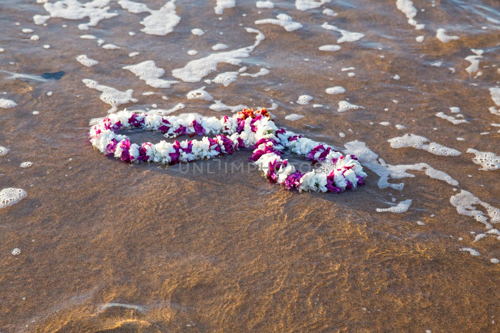 Garland in the atlantic ocean