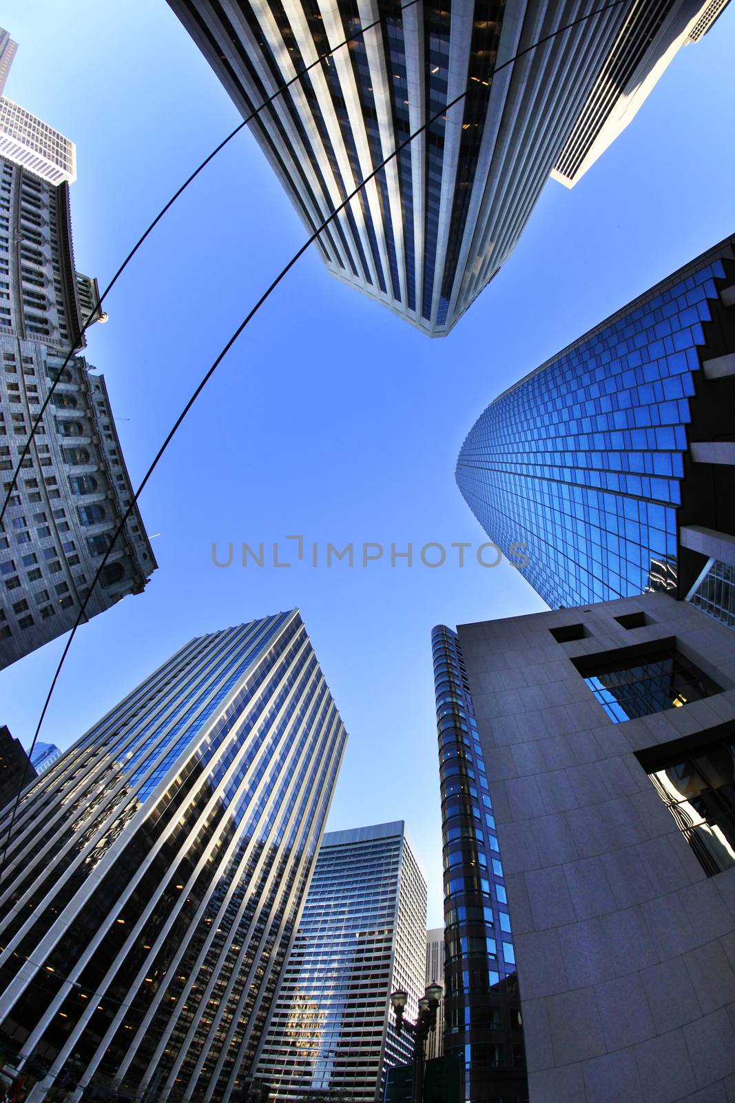 California Street (right) and 388 Market Street Building (left) - skyscrapers located in the Financial District of San Francisco