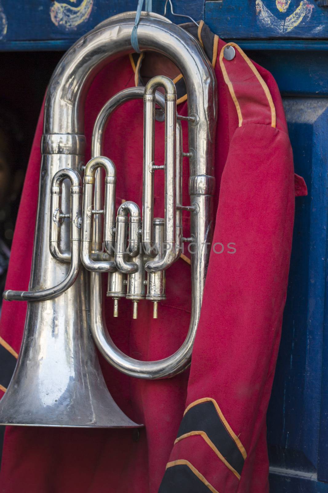  brass trumpet by mariusz_prusaczyk