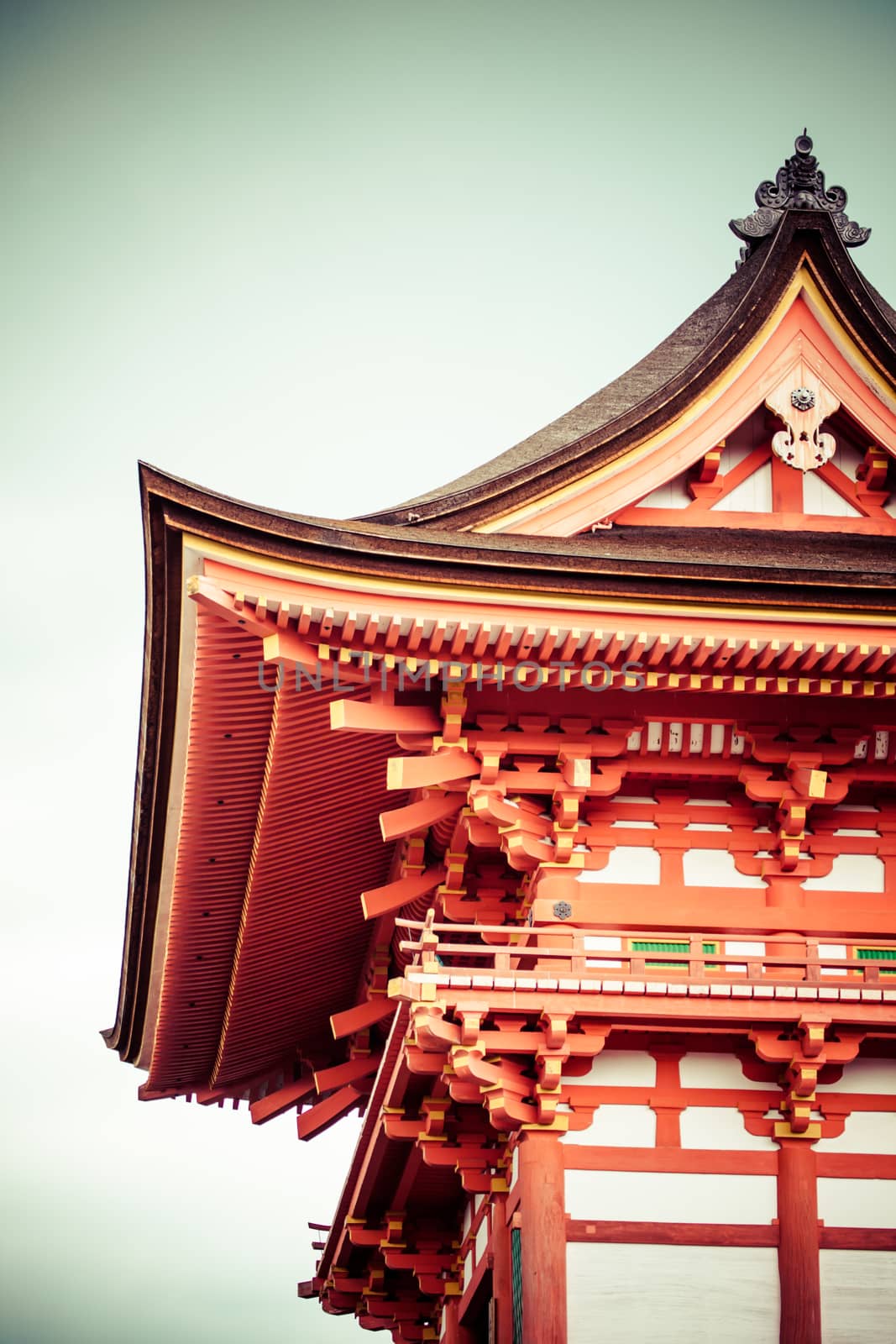 Front gate at Kiyomizu-dera Temple in Kyoto, Japan. 