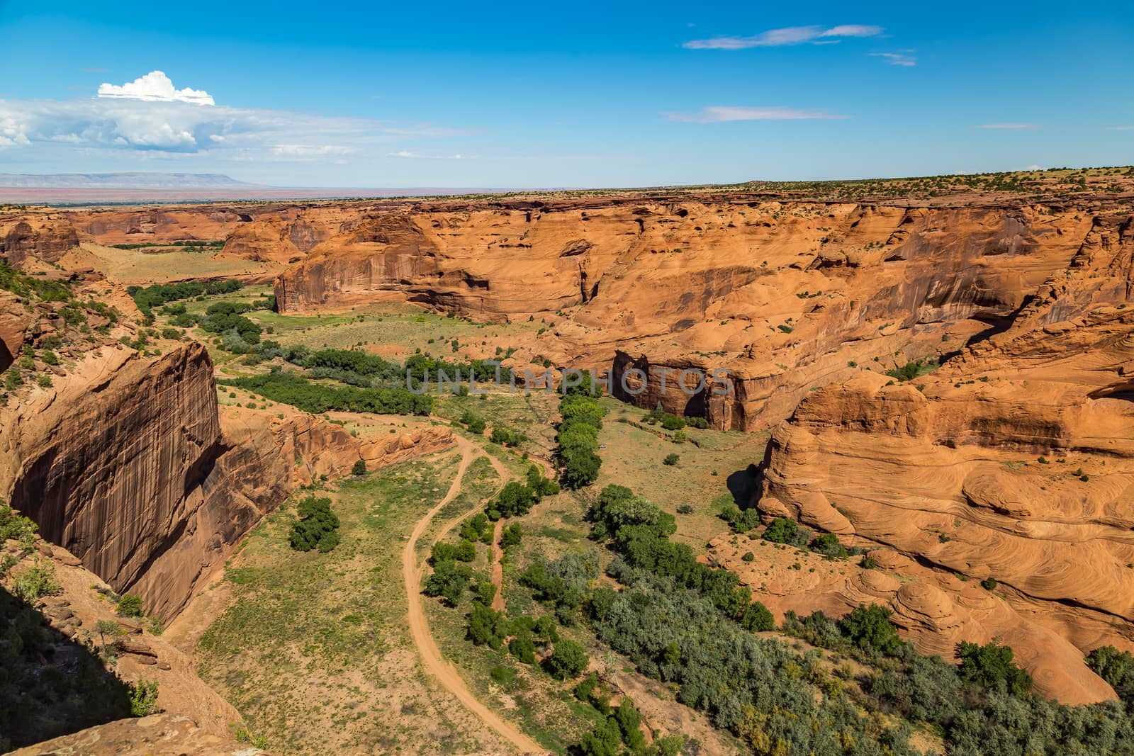 Canyon de Chelly National Monument by adifferentbrian