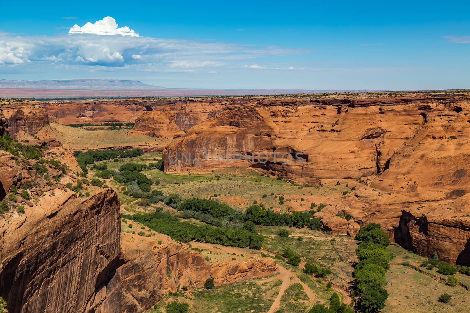 Canyon de Chelly National Monument by adifferentbrian