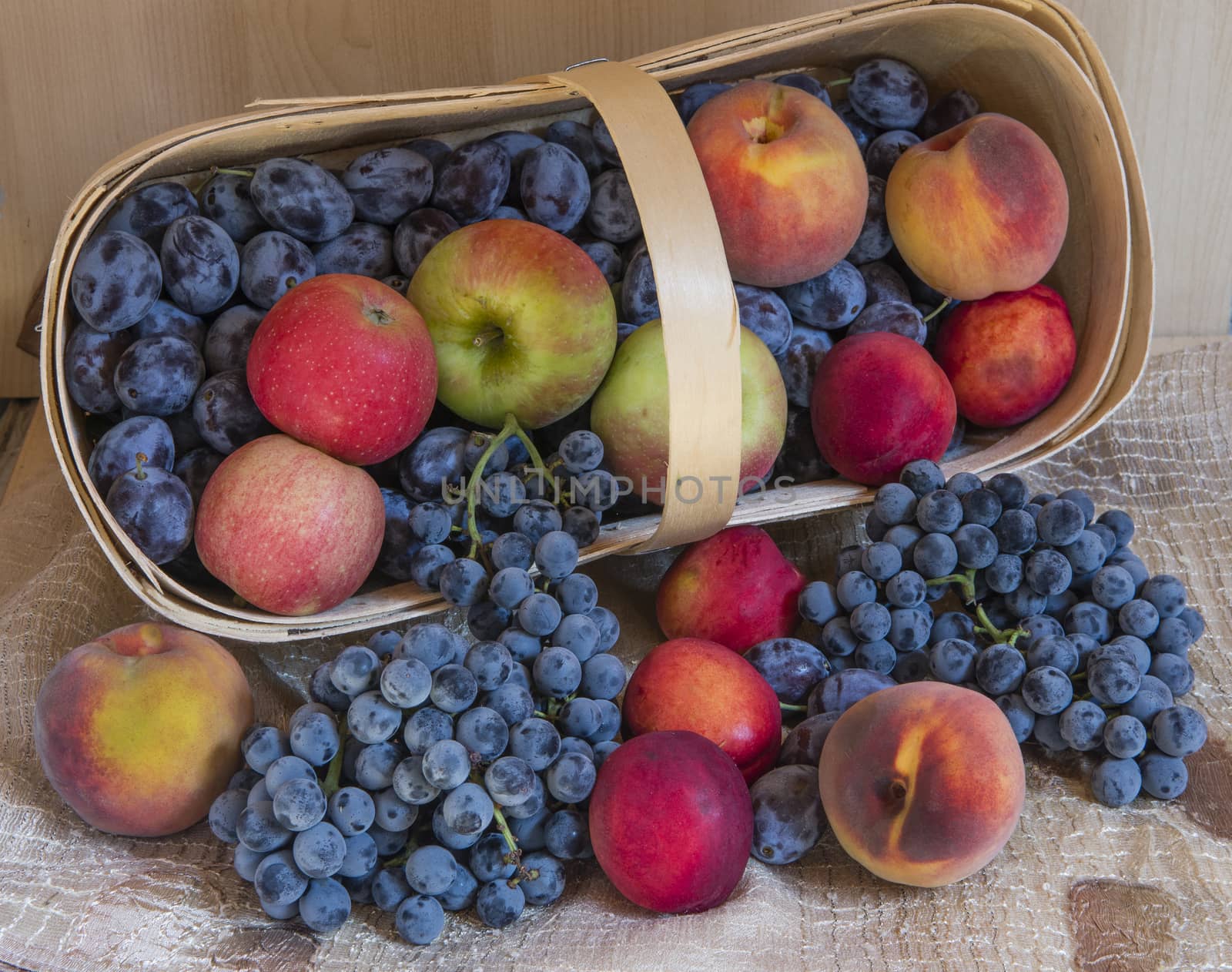 Autumn harvest. The farmers bring to the markets, grown on farms, fruit and vegetables