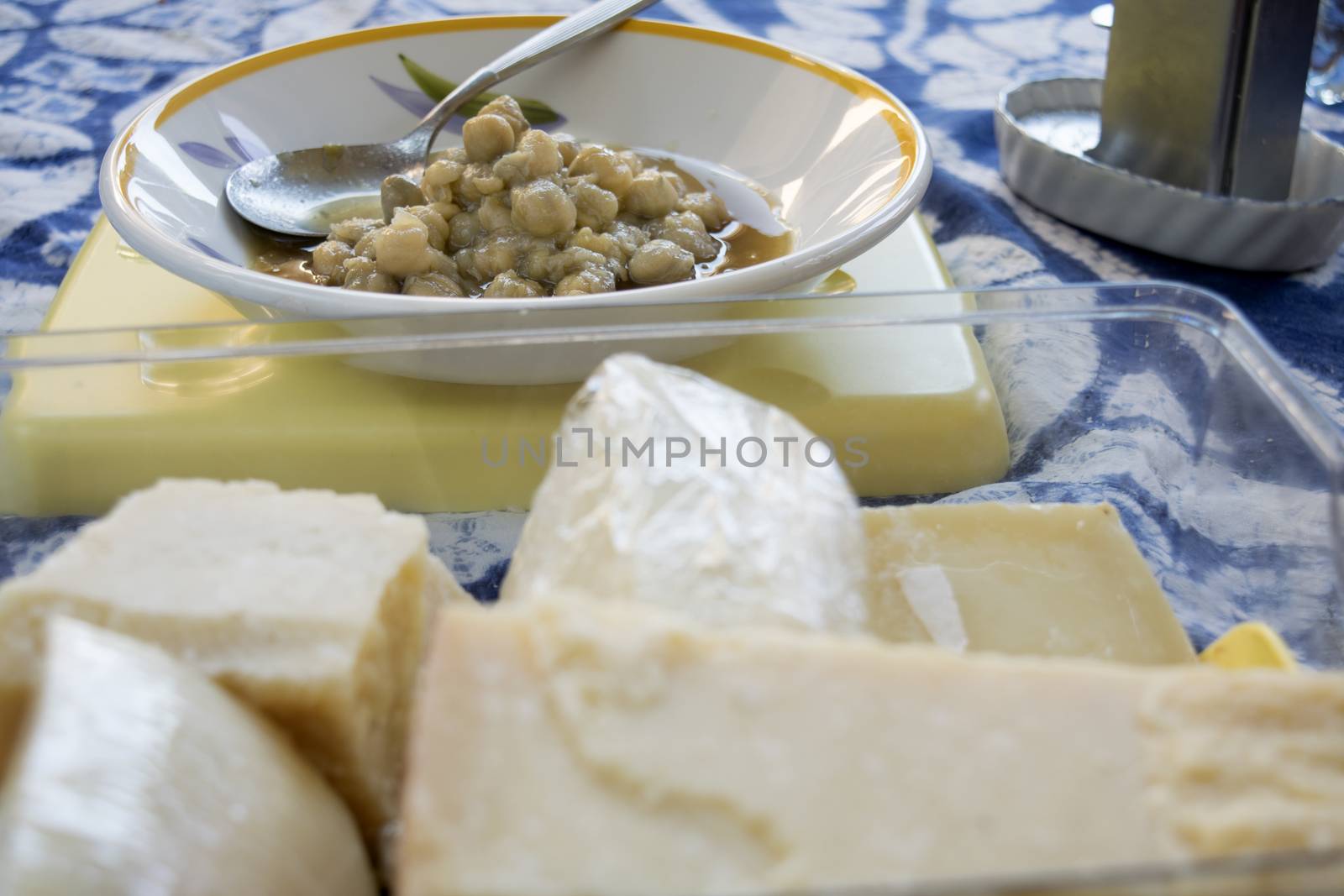 soup of chickpeas by salmas
