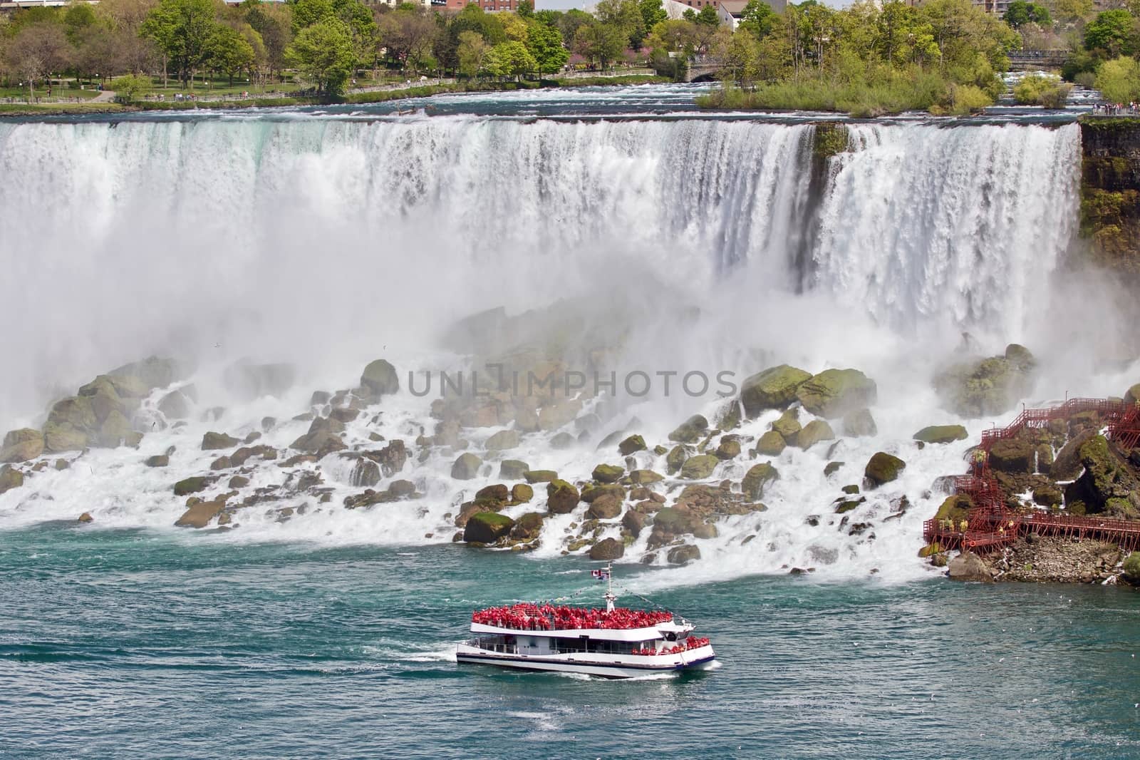 Beautiful isolated photo of a ship near amazing Niagara waterfall by teo