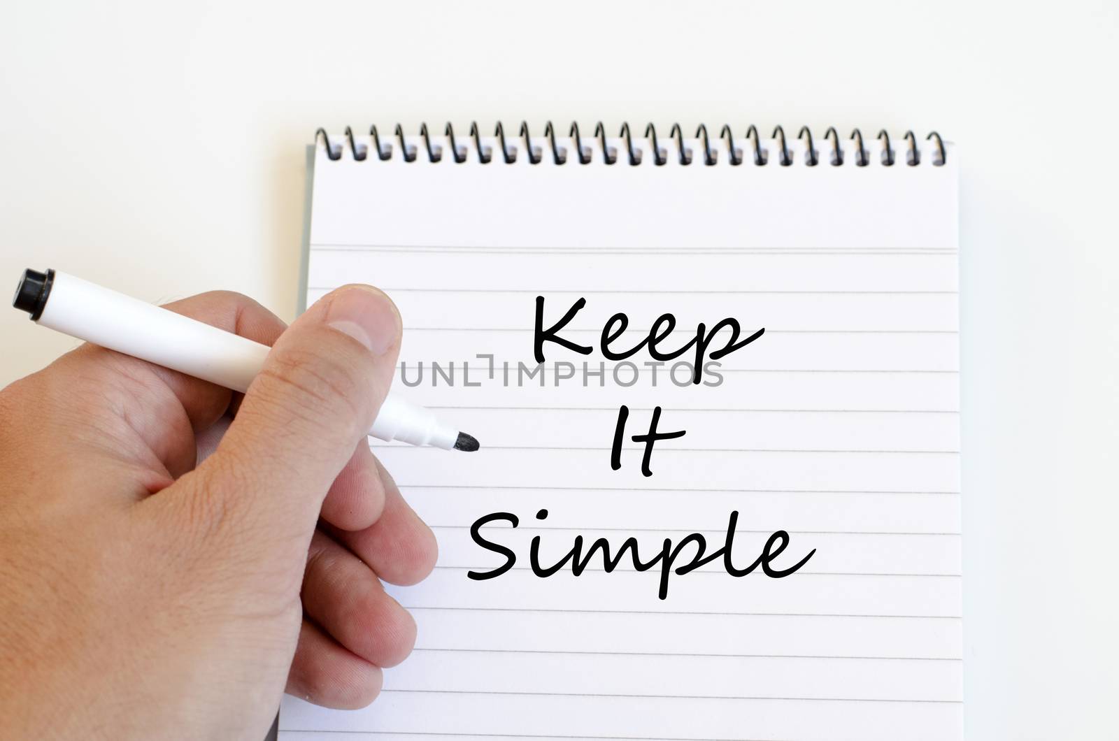 Keep it simple concept on notebook by eenevski