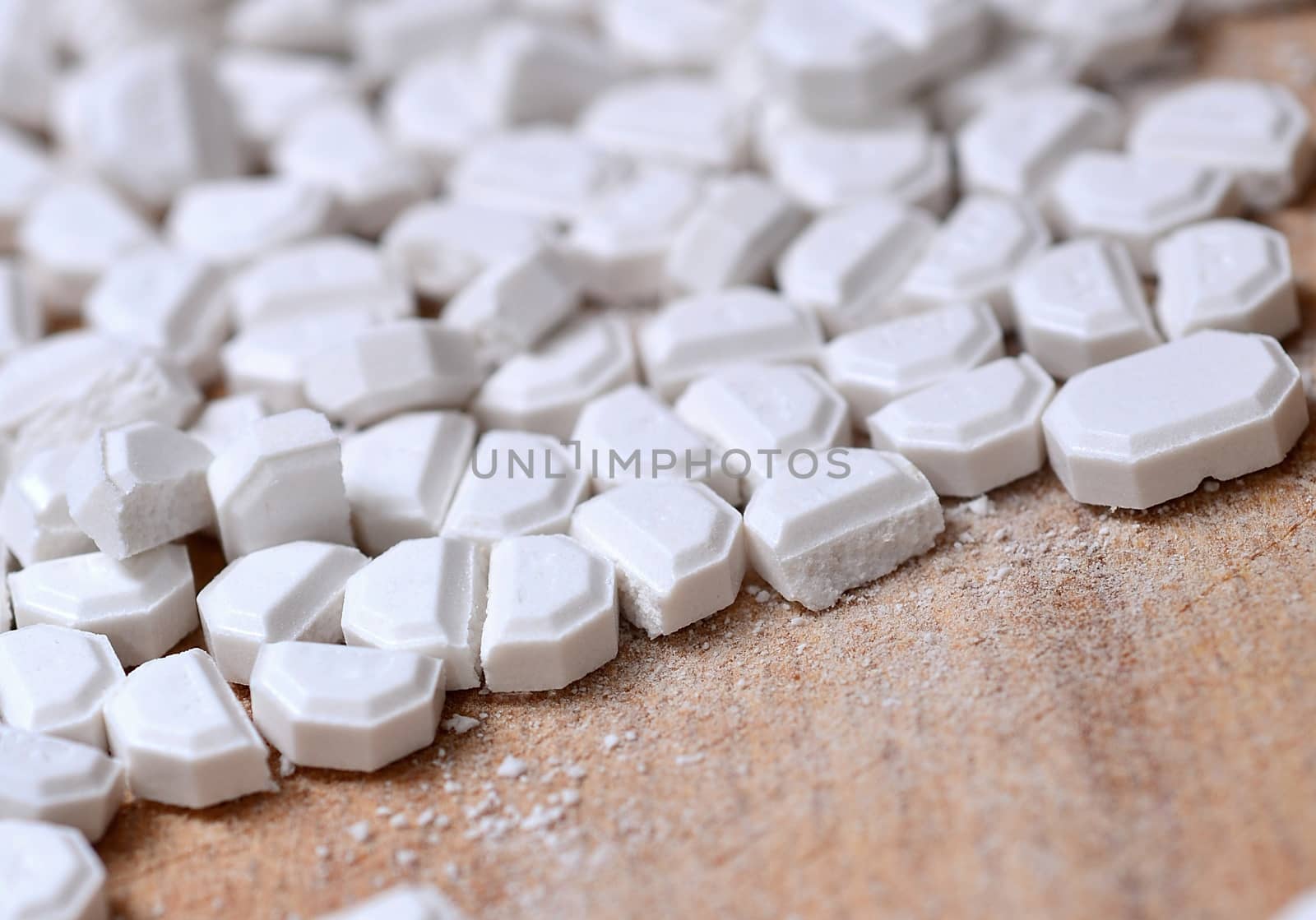 White pills by hamik