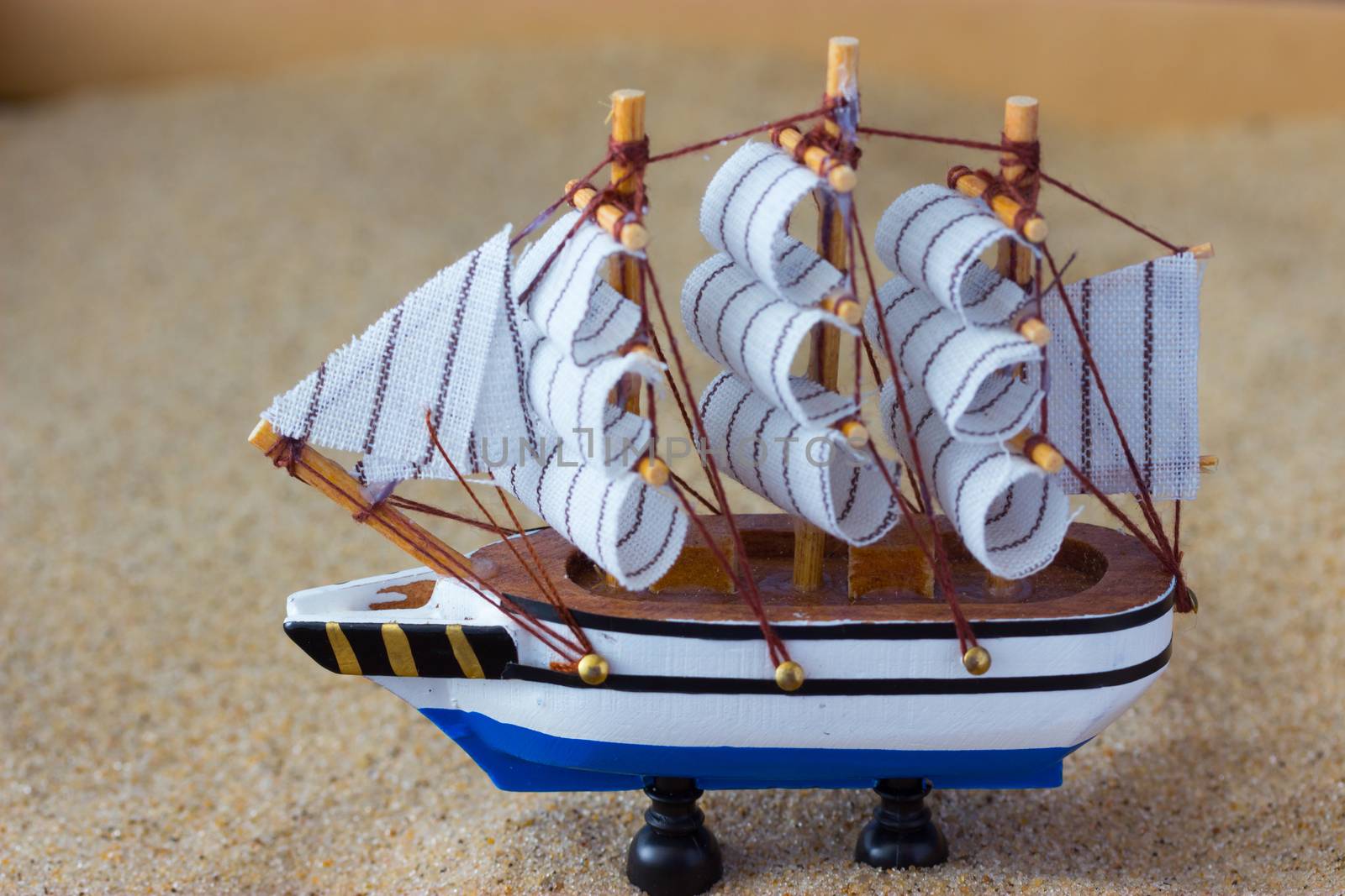 toy of a sailing ship by liwei12