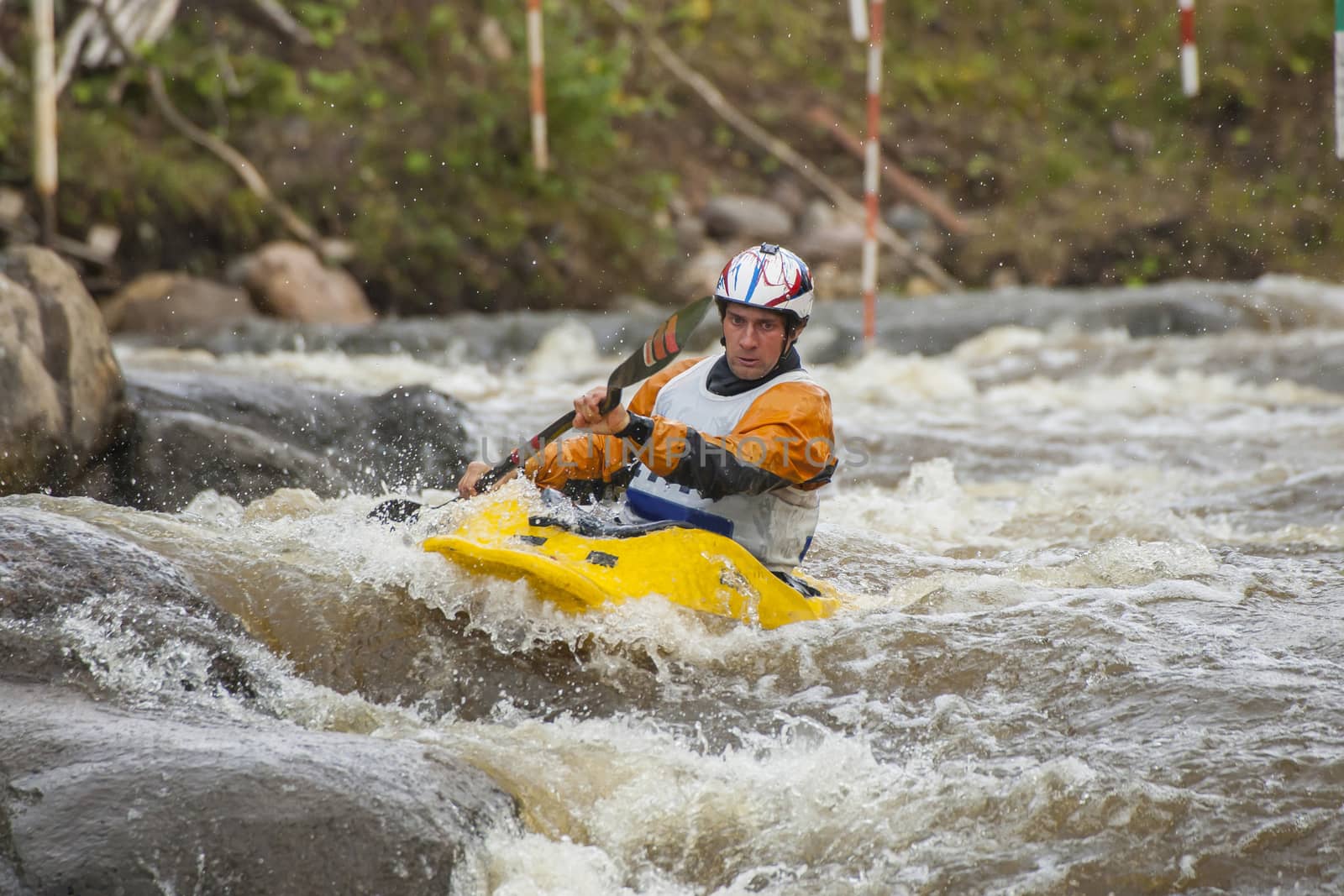 Kayaker's competition  by Chudakov