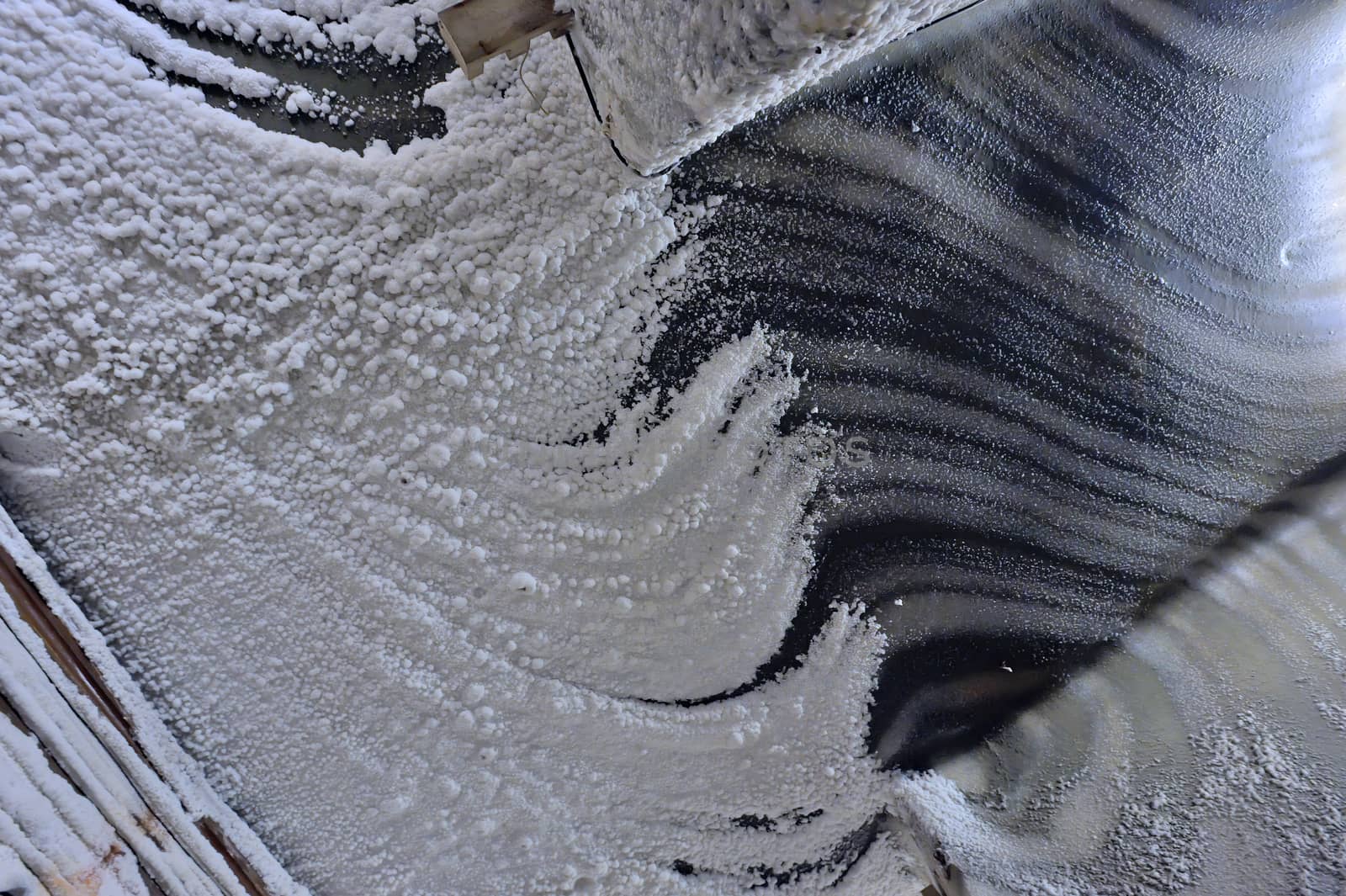 Macro wall salt  inside of mine  by jordachelr