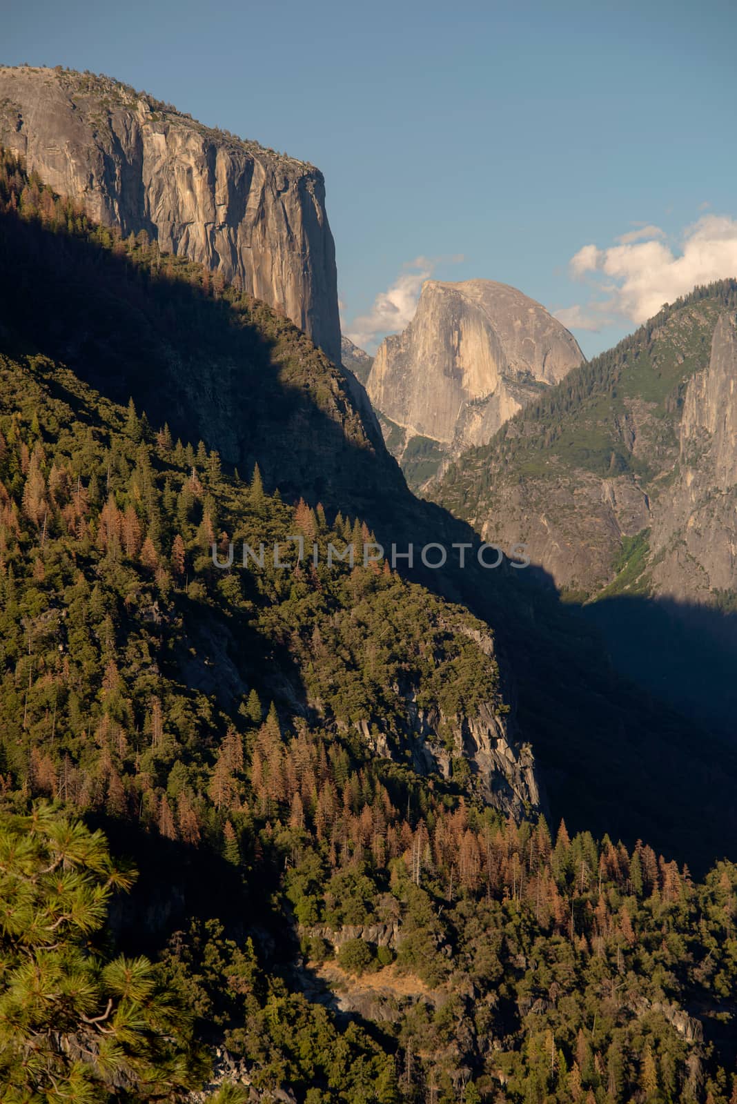 Half Dome and El Capitan by Wolfsnap