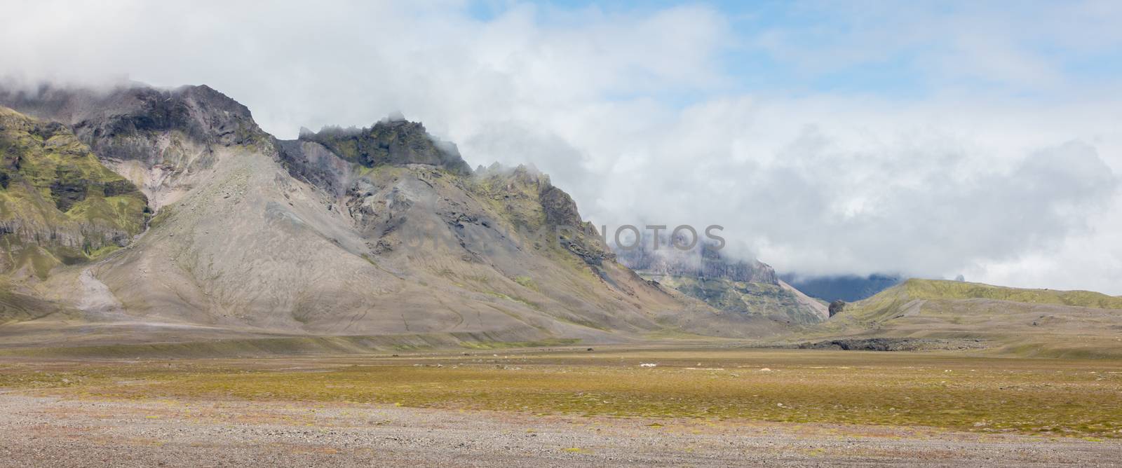 Iceland in the summer by michaklootwijk