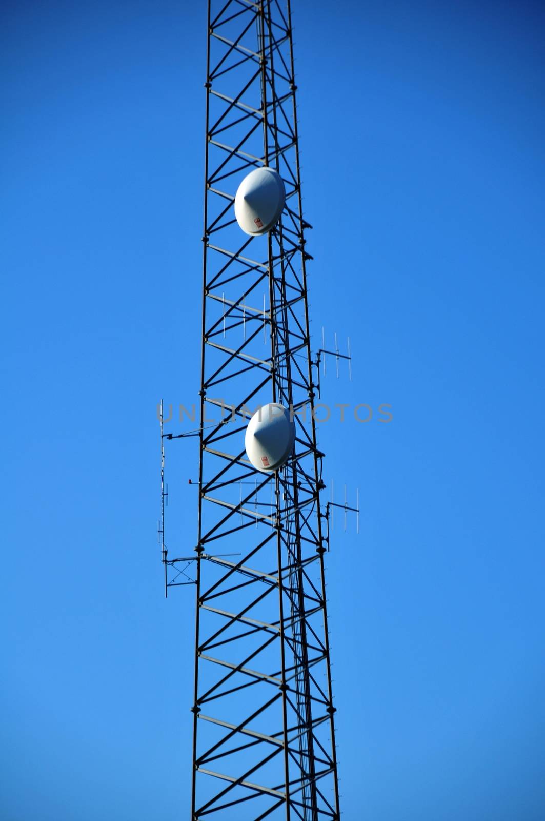 GSM Tower by welcomia