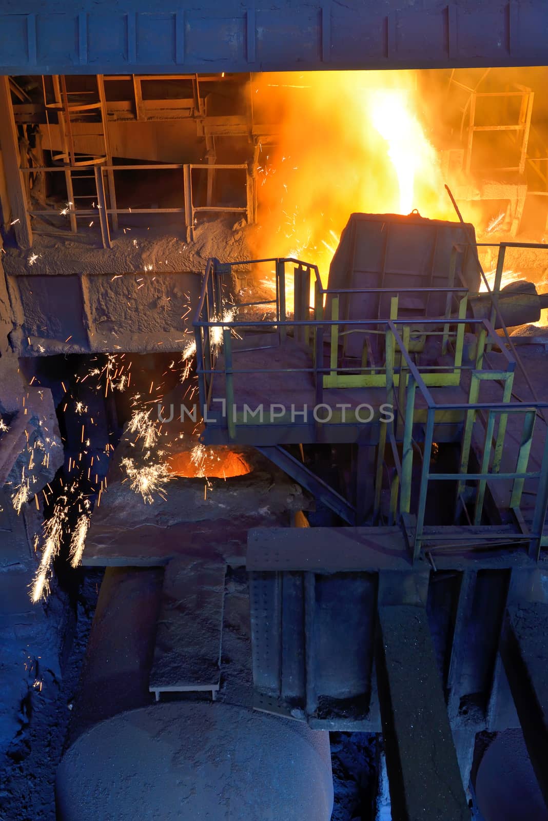 steel buckets to transport molten metal by mady70