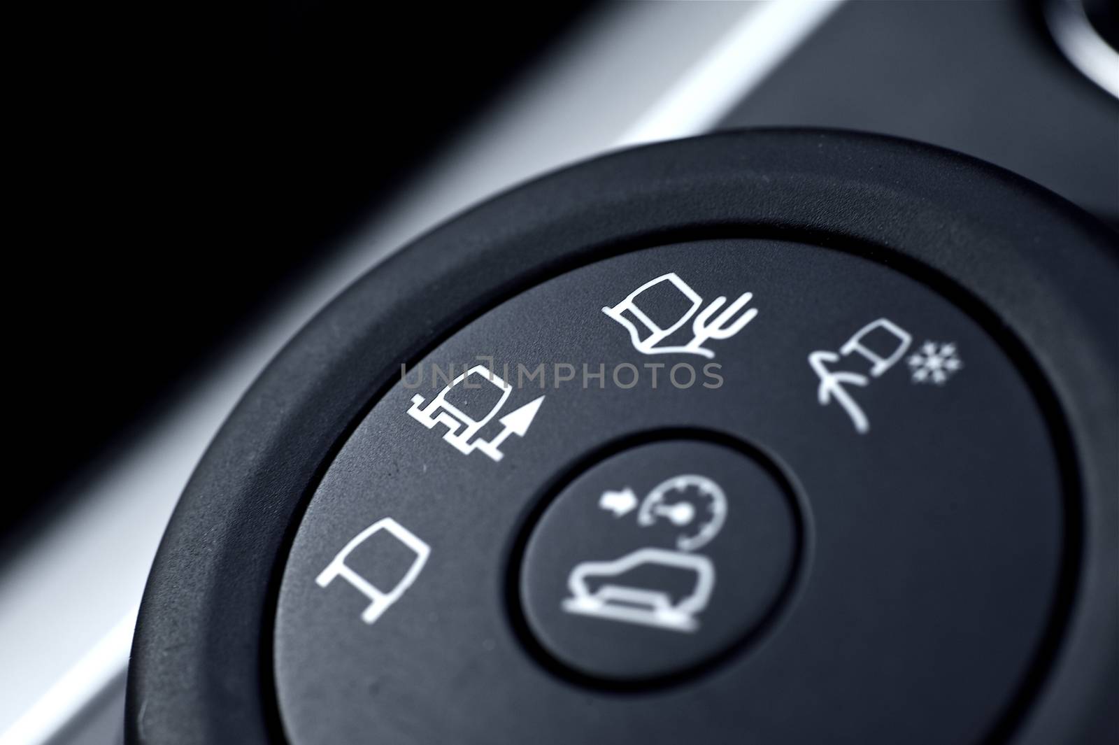 All Roads Driving Modern Vehicle Switch. Regular Road Driving, Sandy Roads and Snow Driving. Down Hill Driving Button.