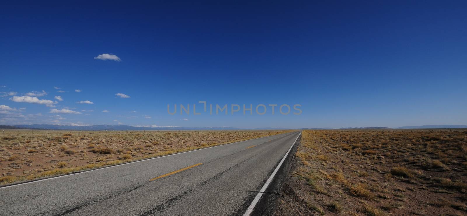 Colorado Plains. Road to Nowhere. Colorado USA