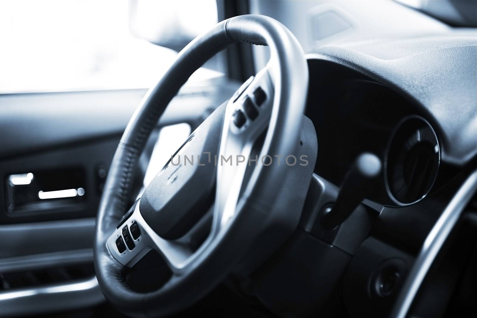 Steering Wheel by welcomia