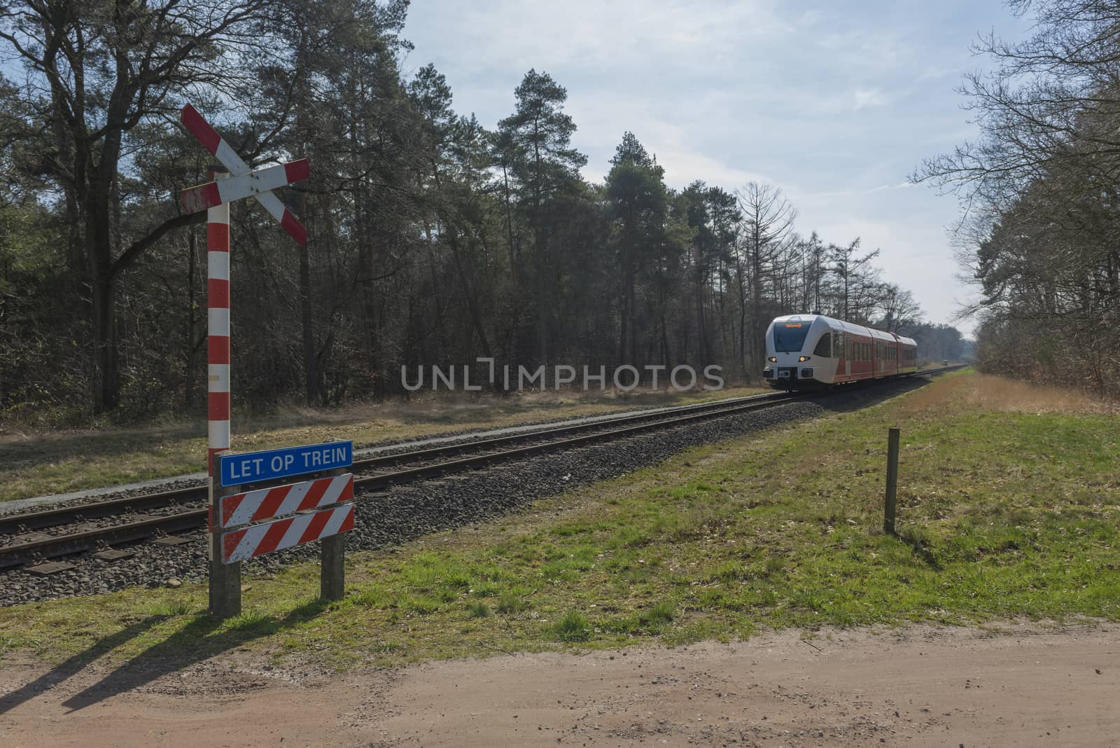 Unguarded railroad crossing
 by Tofotografie