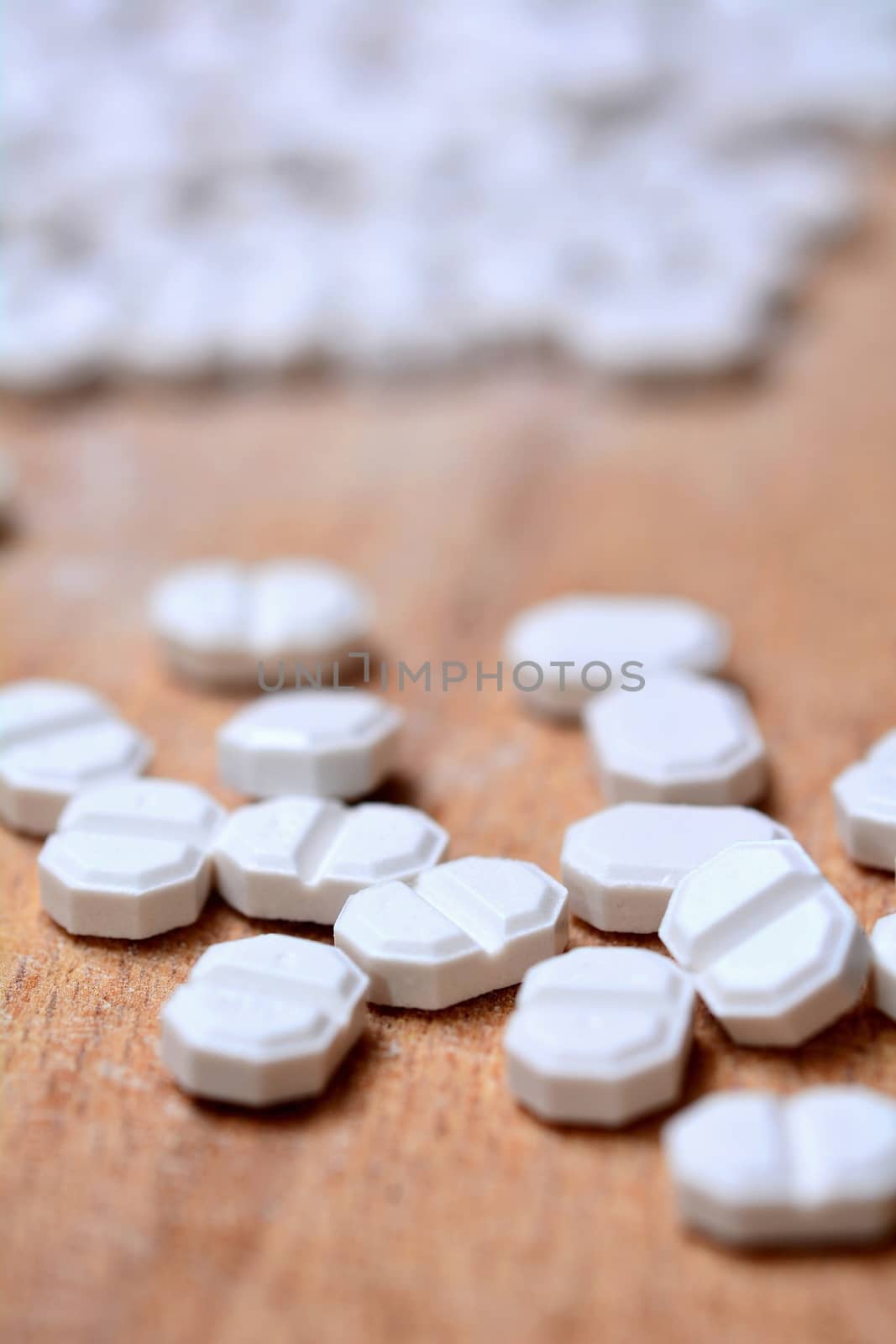 White Pills by hamik