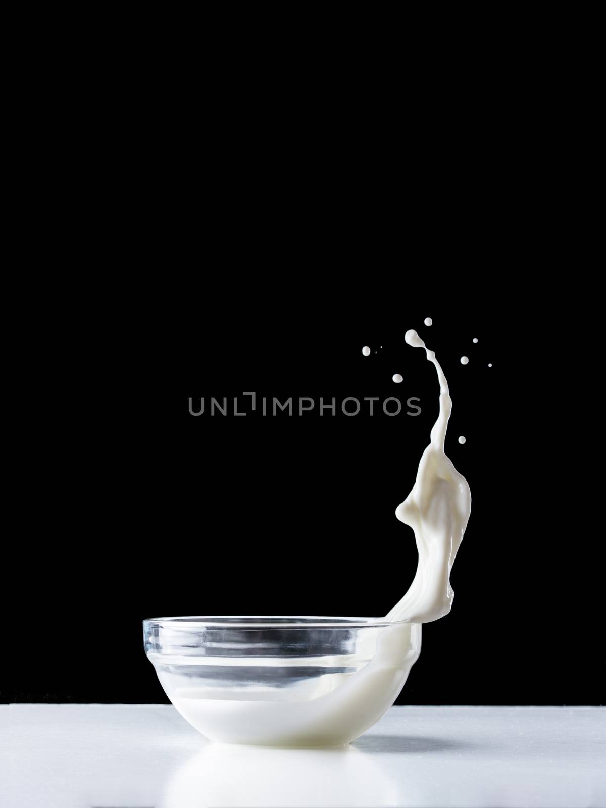 Flying milk or yogurt by fascinadora