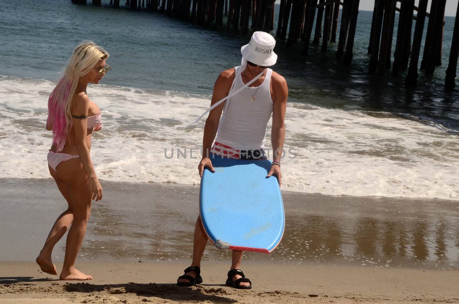 Frenchy Morgan, Jesse Willesee at Malibu beach where the Australian Musician teaches the "Celebrity Big Brother" star to Boogie Board, Malibu Beach, Malibu, CA 04--10-17