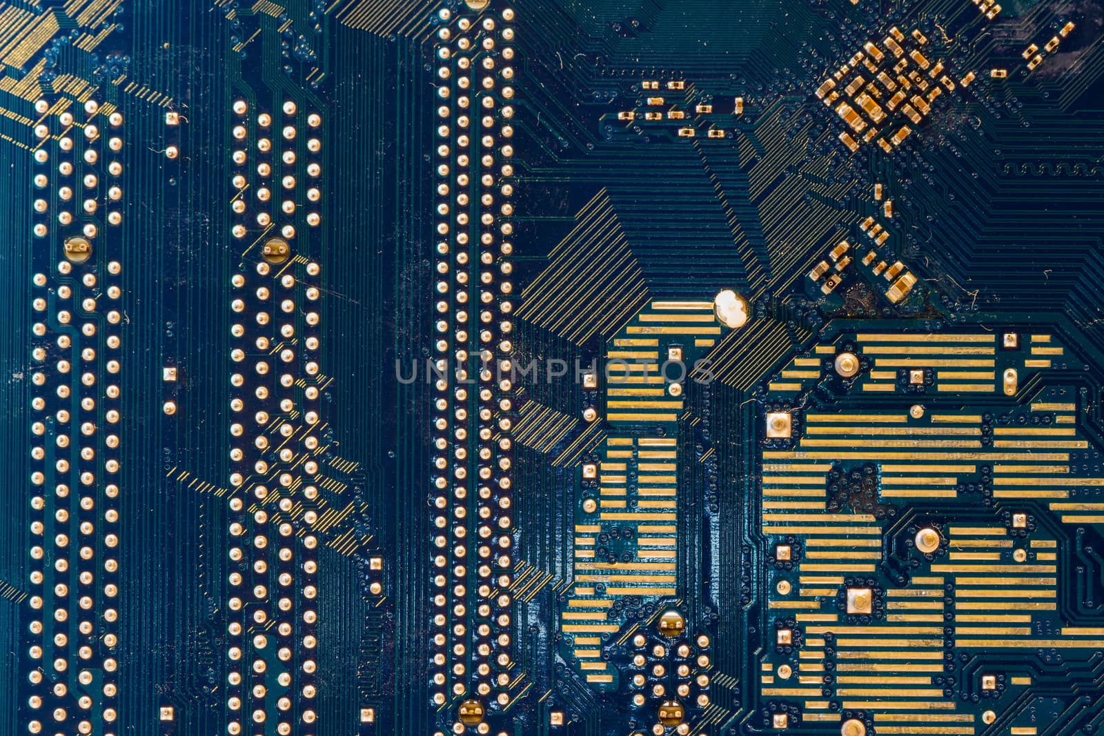 Green motherboard circuit by alanstix64