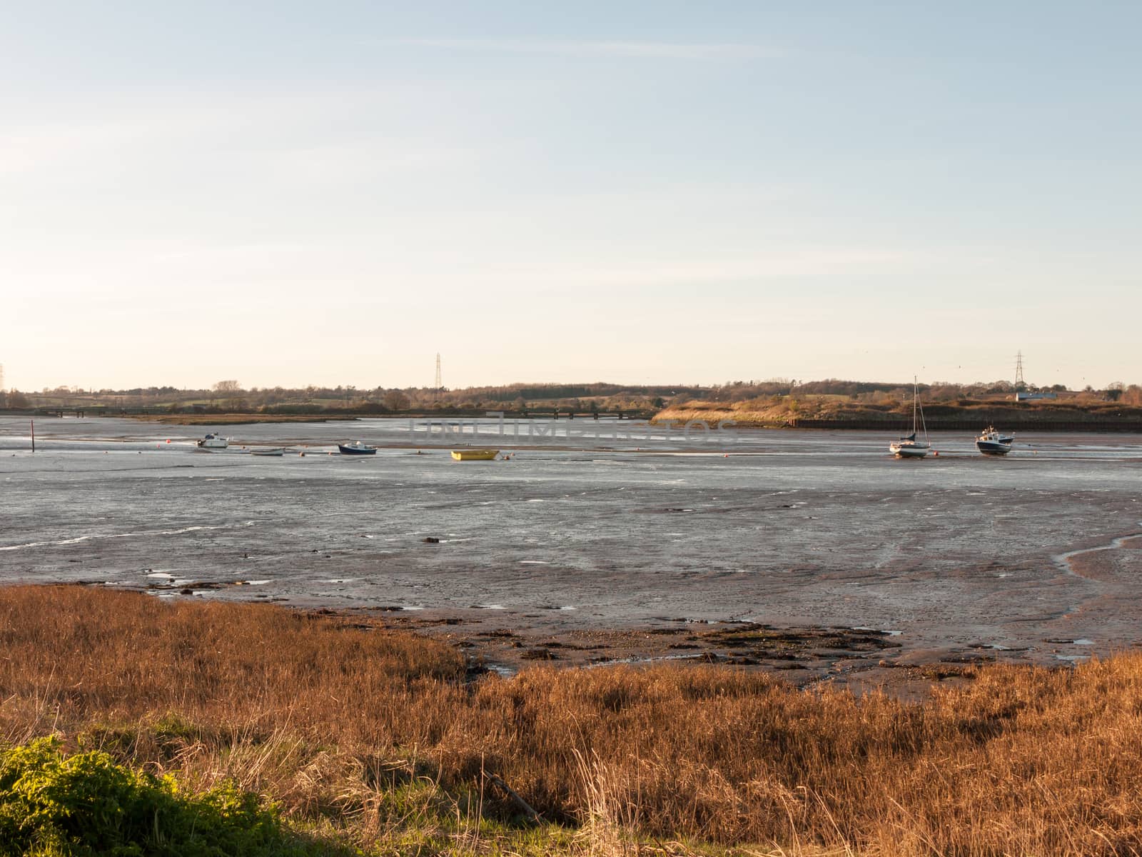 A wonderful shot of the river and its bank with the tide out on a clear day