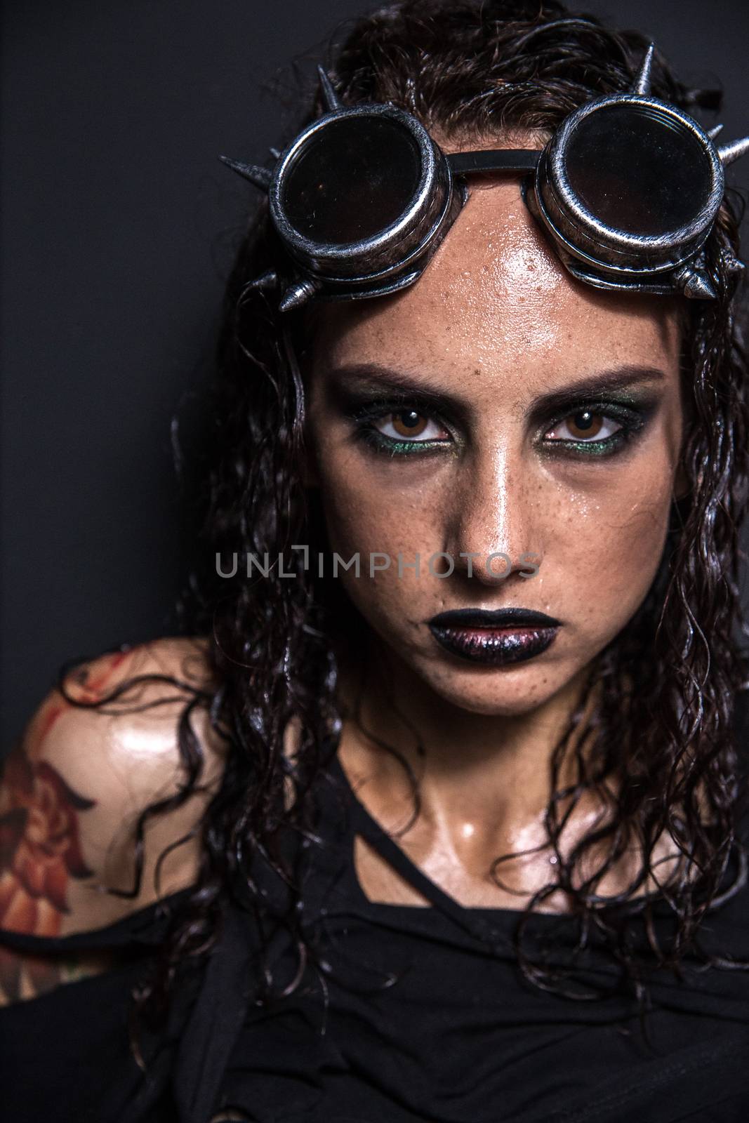 Steampunk Girl by Multipedia