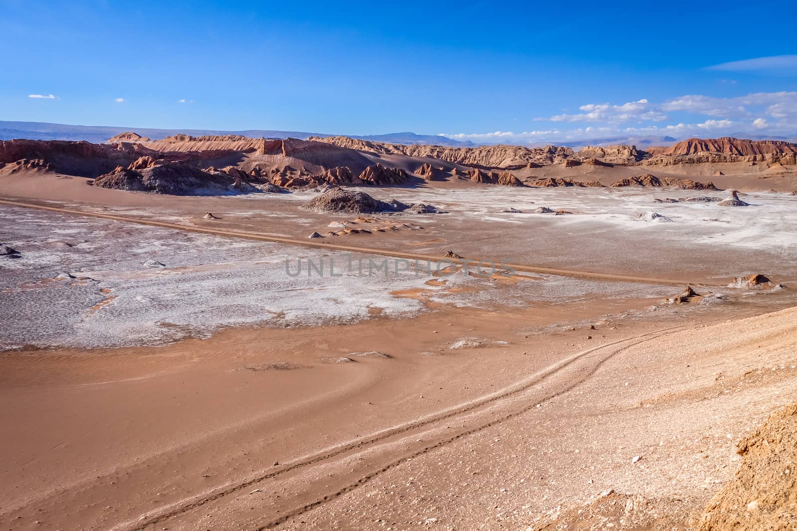 Valle de la Luna in San Pedro de Atacama, Chile by daboost