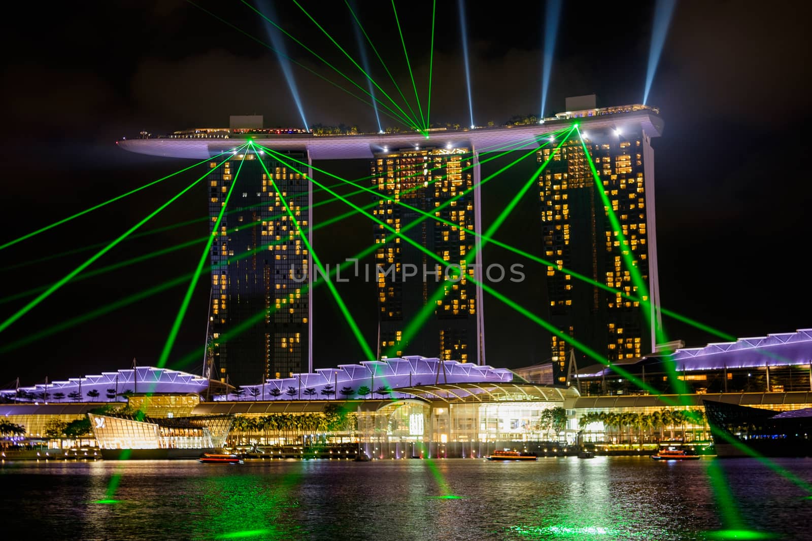 Singapore Marina Bay laser night show