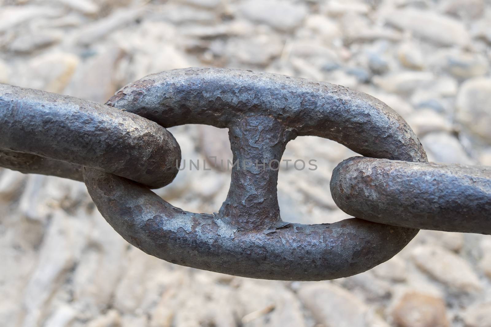 Links in a big old rusty chain by max8xam