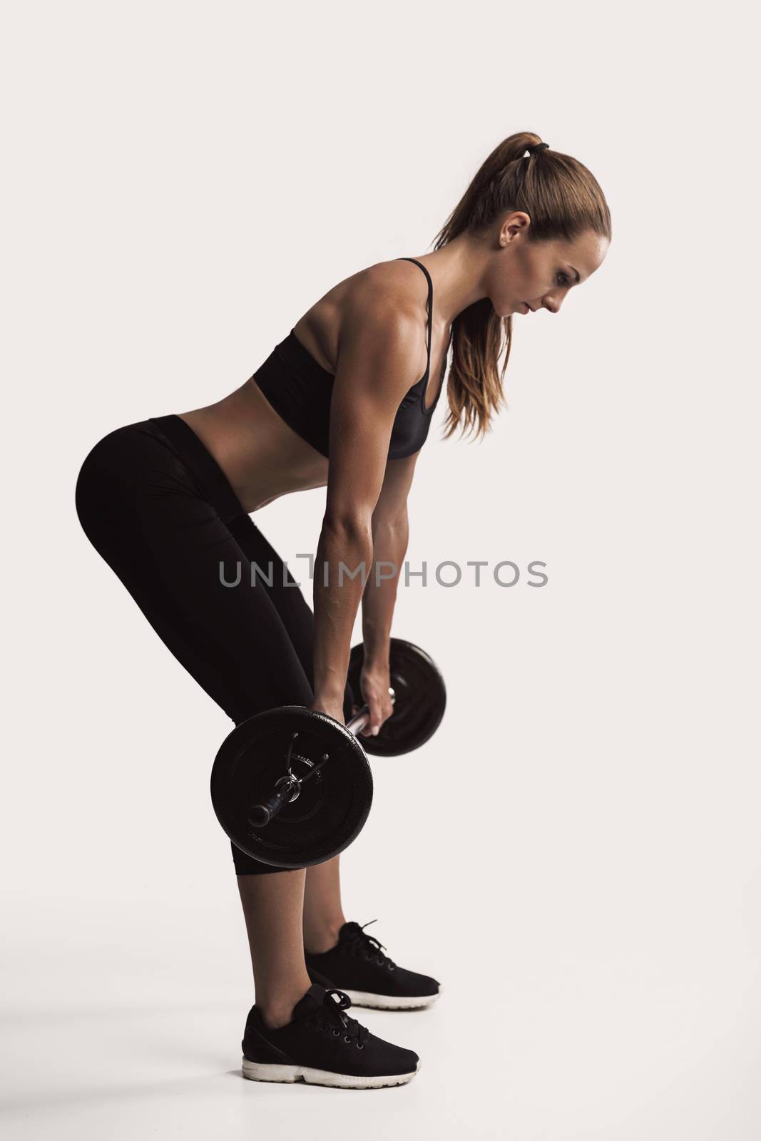 Weights lifting by Iko