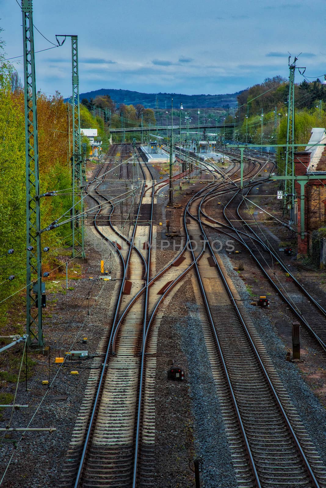 Perspective from obove onto railway tracks and switches
