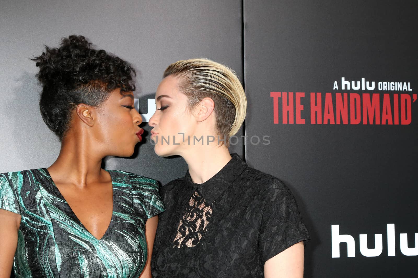 Samira Wiley, Lauren Morelli
at the Premiere Of Hulu's "The Handmaid's Tale," Cinerama Dome, Hollywood, CA 04-25-17