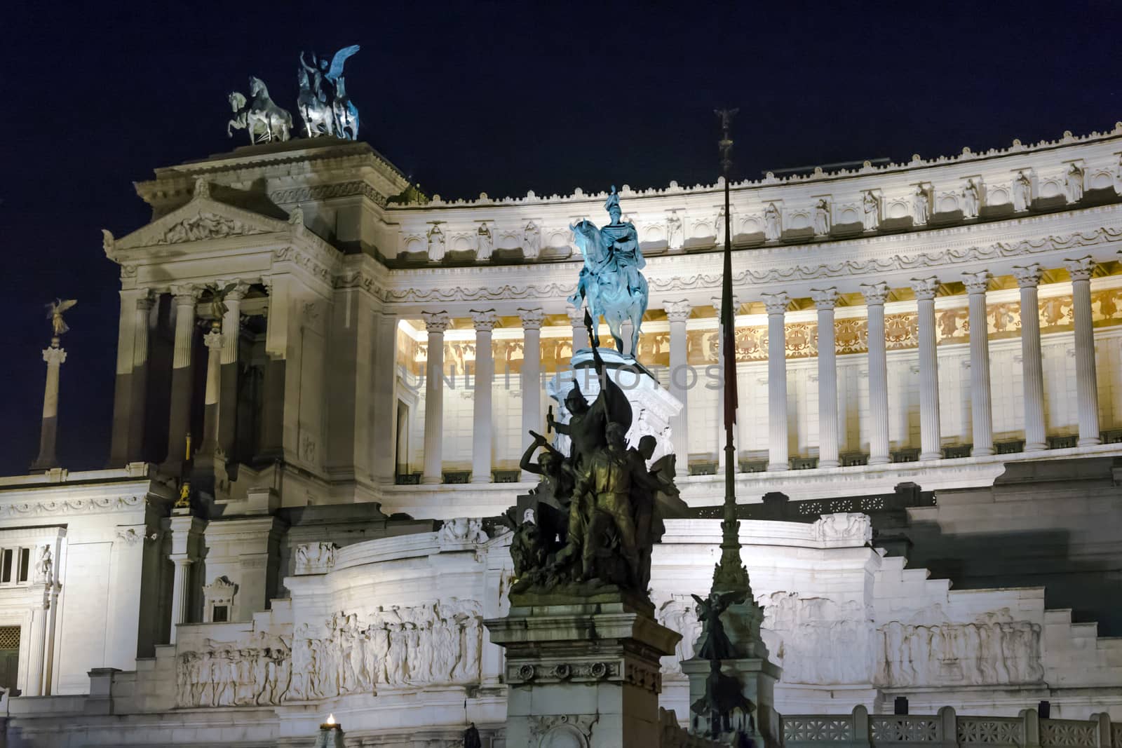 Altare della Patria (Altar of Fatherland, Monument to Victor Emmanuel II) in Piazza Venezia,  Rome at night