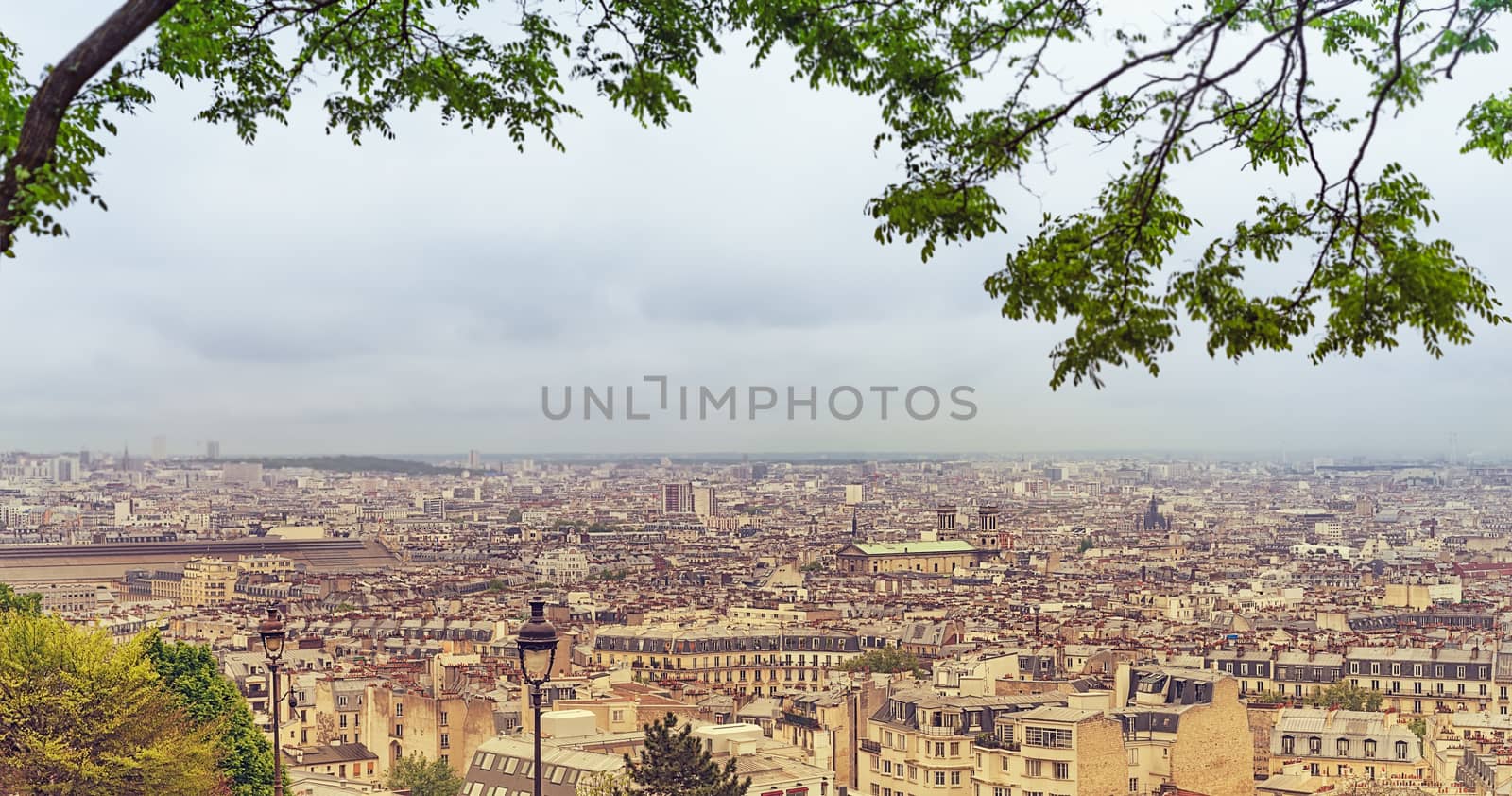 Panoramic Paris Skyline  by sherj