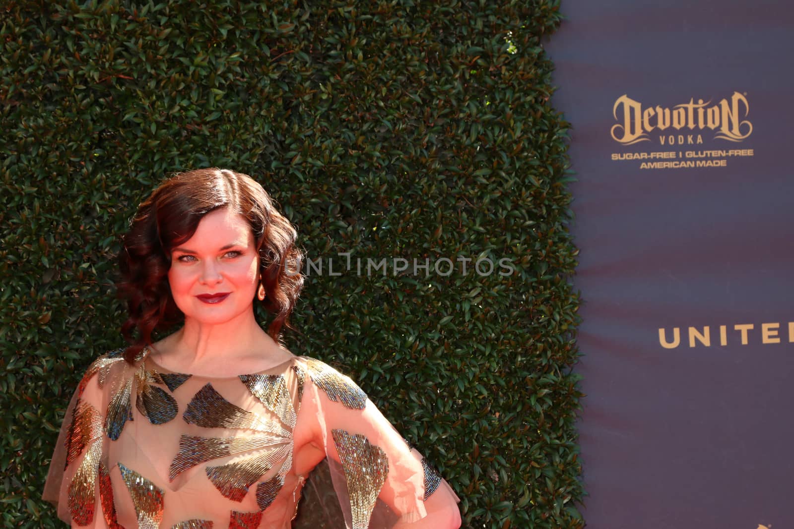Heather Tom
at the 44th Daytime Emmy Awards - Arrivals, Pasadena Civic Auditorium, Pasadena, CA 04-30-17