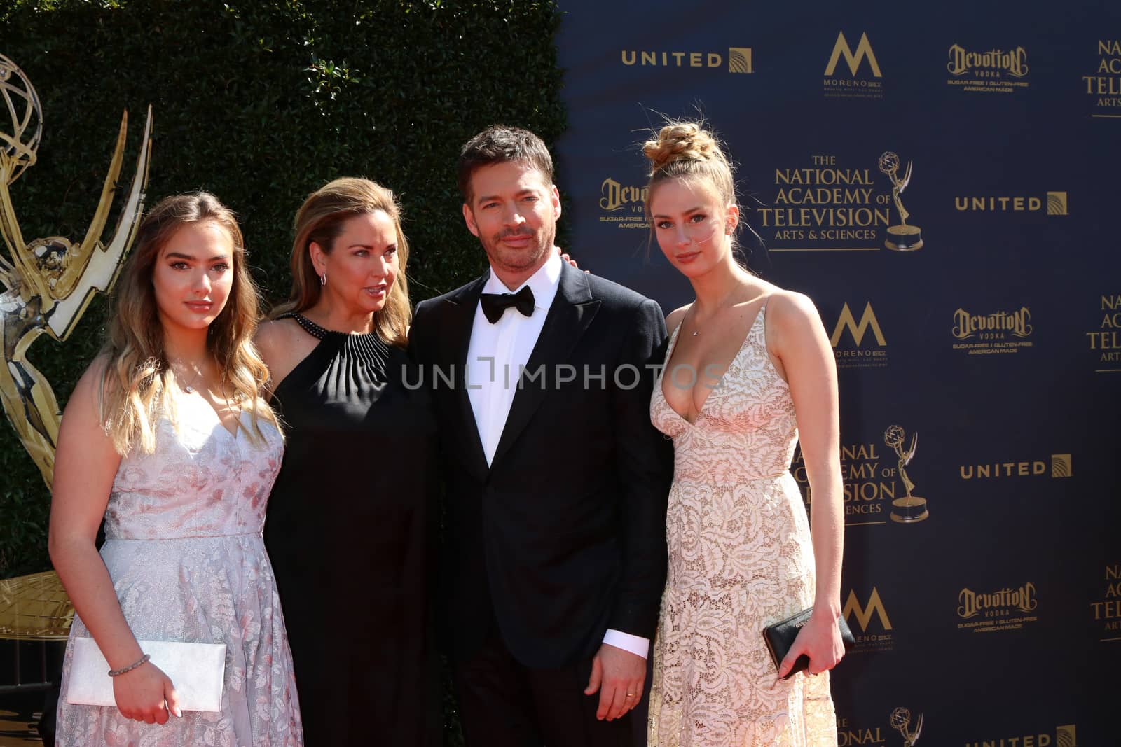 Daughters, Jill Goodacre, Harry Connick Jr
at the 44th Daytime Emmy Awards - Arrivals, Pasadena Civic Auditorium, Pasadena, CA 04-30-17
