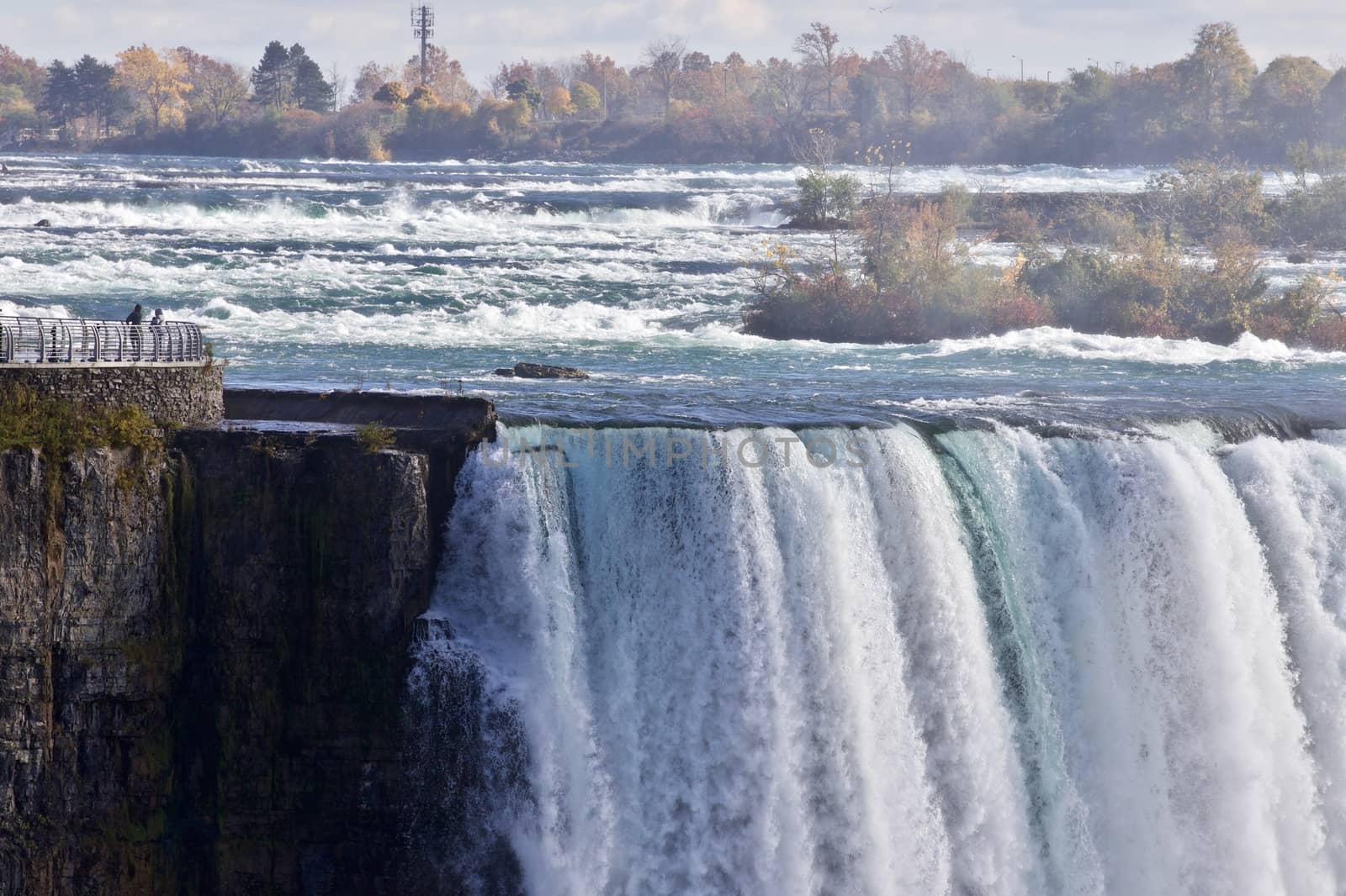 Beautiful picture with amazing powerful Niagara waterfall by teo