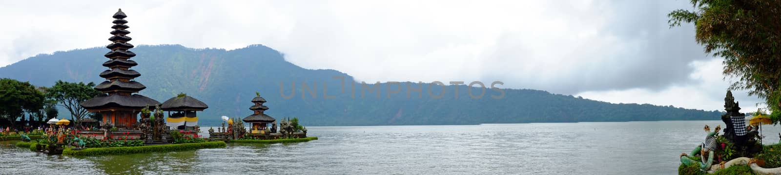 Pura Ulun Danu Bratan, Hindu temple on Bratan lake, Bali, Indonesia