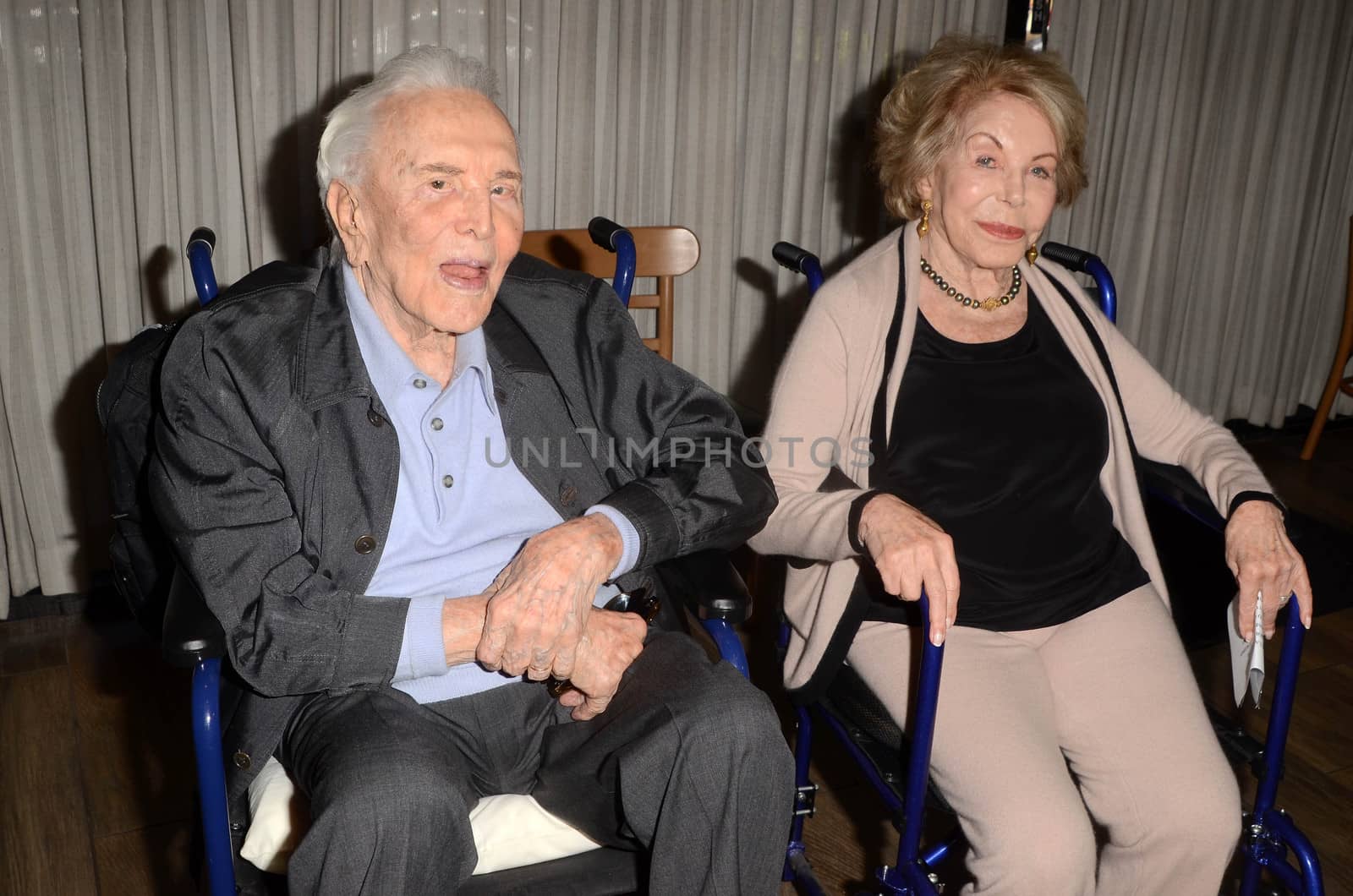 Kirk Douglas, Anne Douglas at the 25th Anniversary of the Anne Douglas Center at the LA Mission, Los Angeles, CA 05-04-17