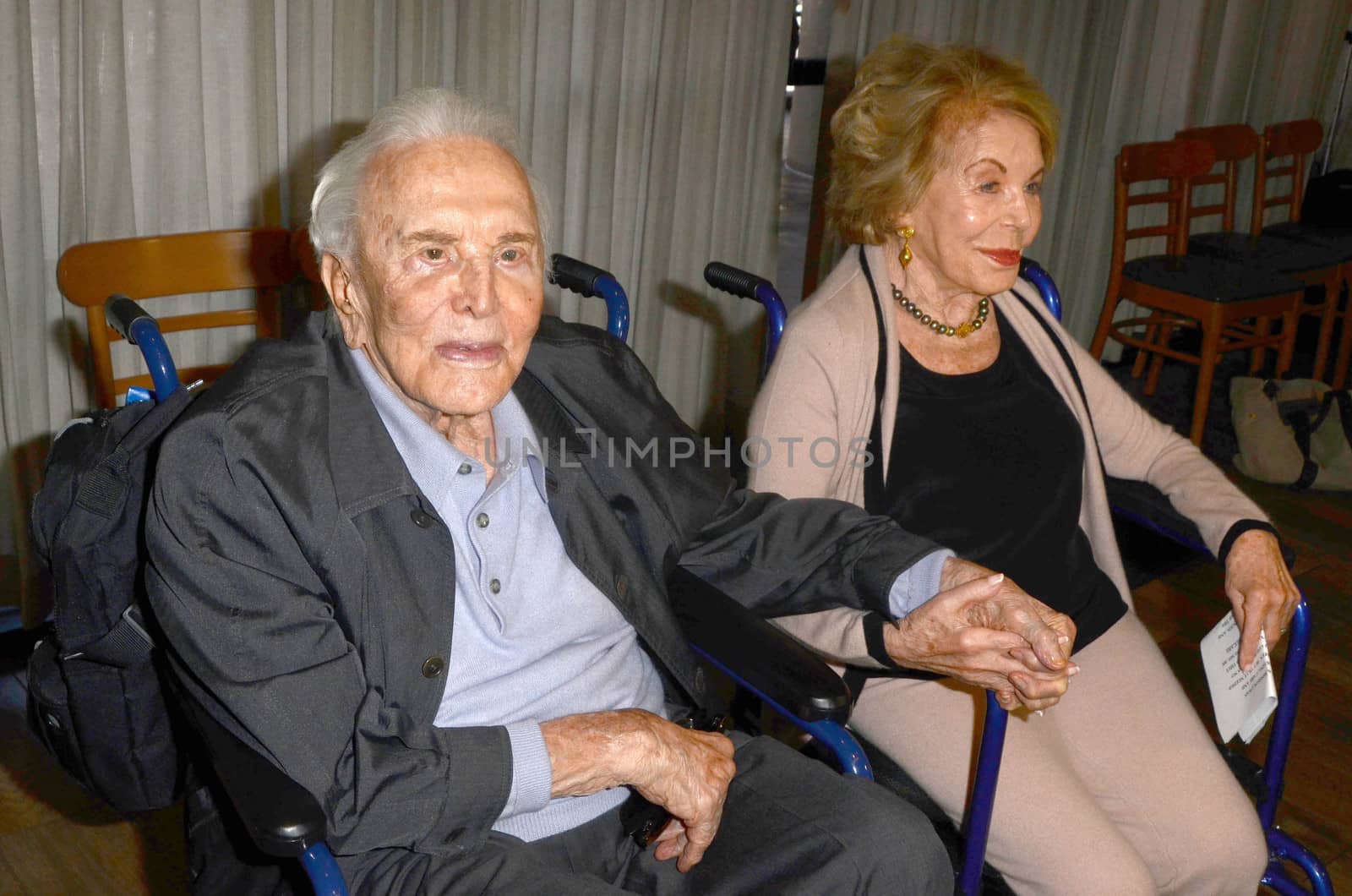 Kirk Douglas, Anne Douglas at the 25th Anniversary of the Anne Douglas Center at the LA Mission, Los Angeles, CA 05-04-17