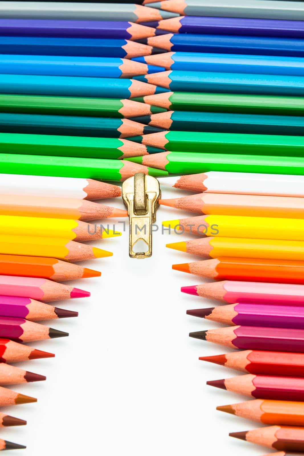 Composition of color pencil forming a zipper