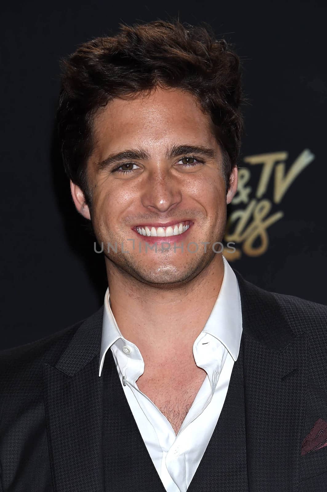 Diego Boneta at the 2017 MTV Movie & TV Awards, Arrivals, Shrine Auditorium, Los Angeles, CA 05-07-17