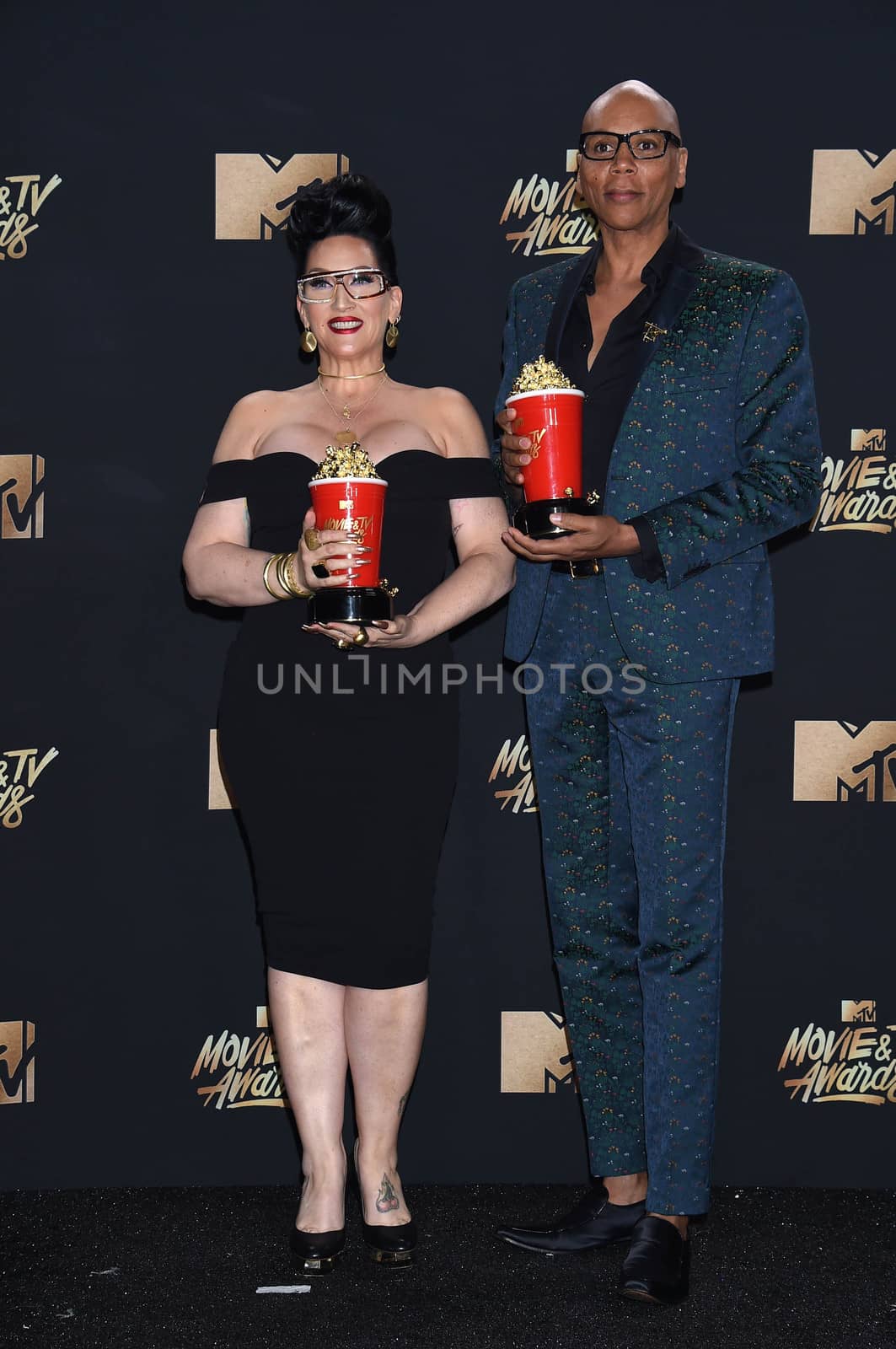 RuPaul, Michelle Visage at the 2017 MTV Movie & TV Awards, Press Room, Shrine Auditorium, Los Angeles, CA 05-07-17