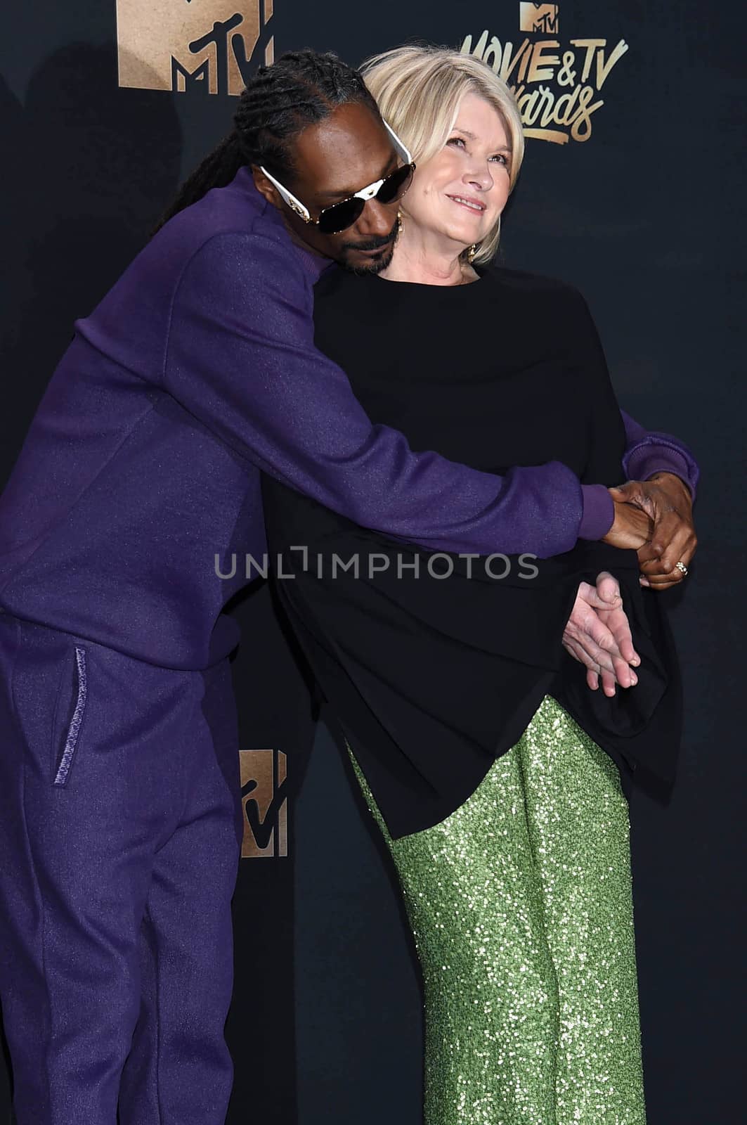 Snoop Dogg, Martha Stewart at the 2017 MTV Movie & TV Awards, Press Room, Shrine Auditorium, Los Angeles, CA 05-07-17