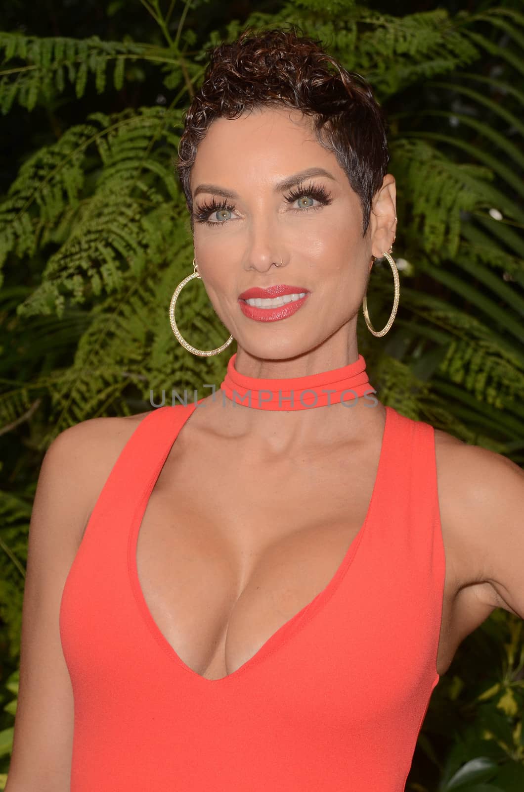 Nicole Murphy at the Associates for Breast and Prostate Cancer Studios Annual Mother's Day Luncheon, Four Seasons Hotel, Beverly Hills, CA 05-10-17