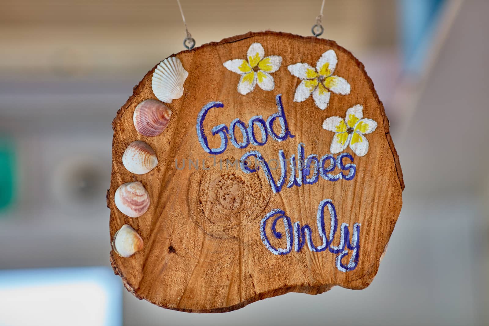 Good vibes only sign colorful happy good atmosphere